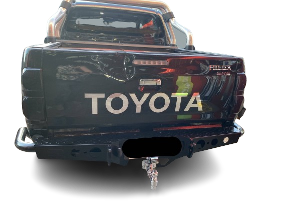Safari Rear Bar Step Suitable for Toyota Hilux 2015-2020+ (Clearance Sale) - OZI4X4 PTY LTD