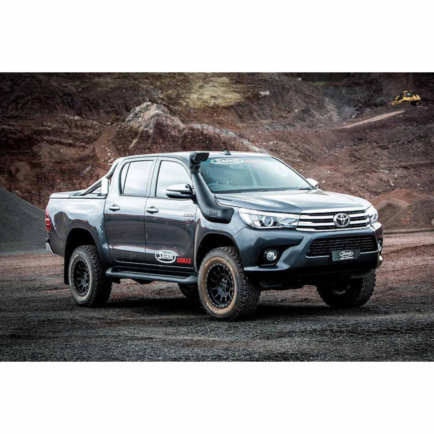 Safari Snorkel Suitable For Toyota Hilux (01/2015 - on) - OZI4X4 PTY LTD