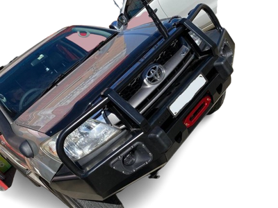 Safari Bullbar Suitable For Toyota Hilux 2005-2011 - OZI4X4 PTY LTD