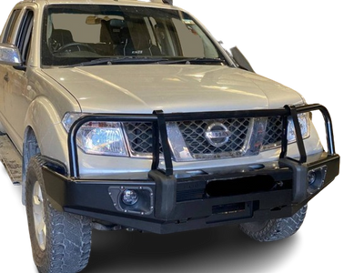 Safari Bullbar Suits Nissan Navara / Pathfinder Spain Diesel & Petrol 2005-2010 - OZI4X4 PTY LTD