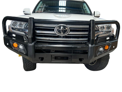 Competition Bullbar Suitable For Toyota Land Cruiser 200 Series 2016-2022 - OZI4X4 PTY LTD