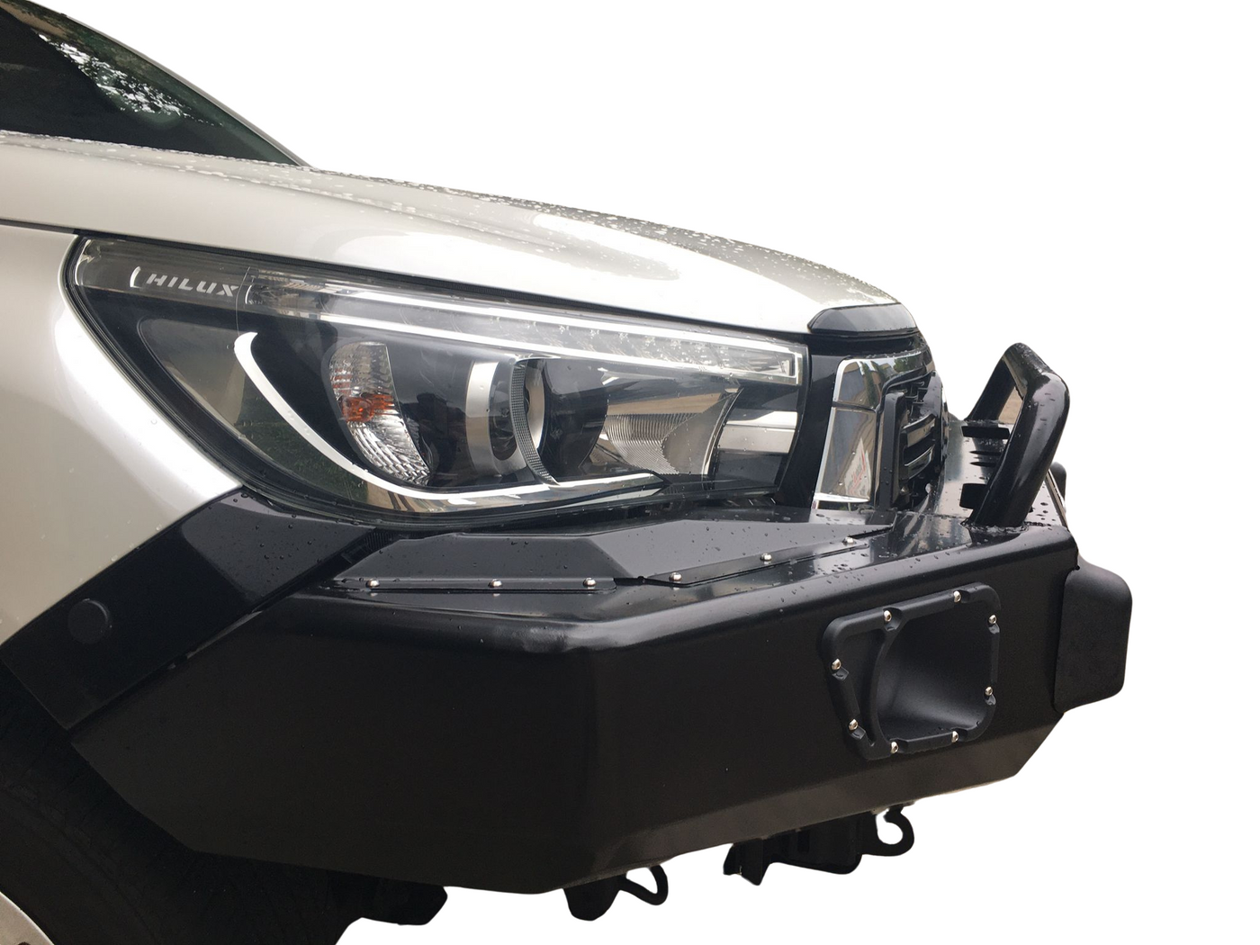 Hustler Bullbar Suitable for Toyota Hilux SR & SR5 2015-2020 - OZI4X4 PTY LTD