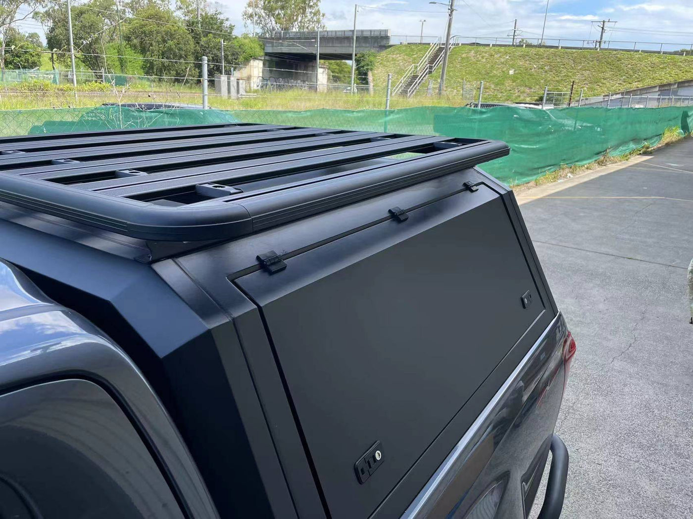 Amazon Steel Tub Canopy Suits Toyota Hilux 2005-2022