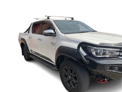 Smooth Jungle Flares Suits Toyota Hilux SR & SR5 2015-2018
