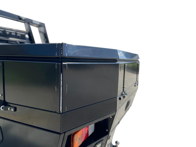 Predator 1900 Aluminum Tray Black Includes Water Tank Dual Cab - OZI4X4 PTY LTD